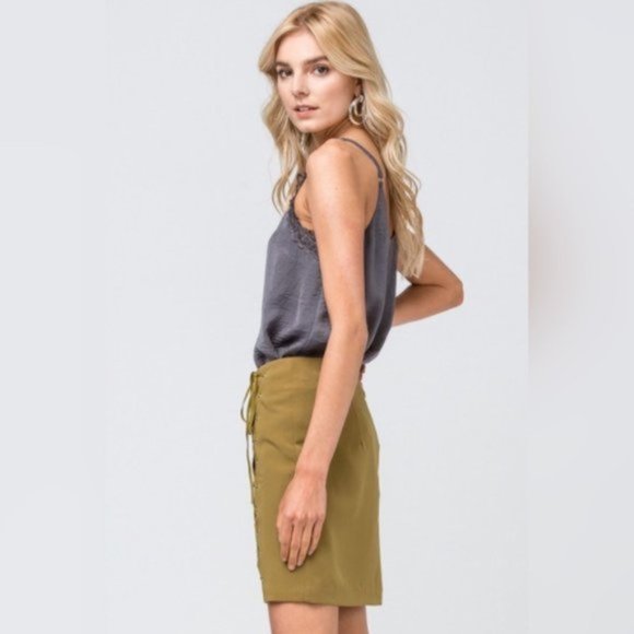 Entro Robin High Waist Lace Up Mini Skirt Olive Green Lined New Night Out Small - Picture 6 of 15